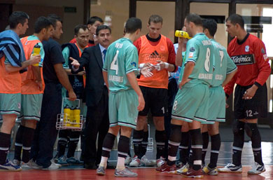 Time-out for Boomerang Interviu (Photo courtesy: Konstantin Molchanov)