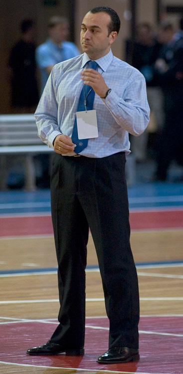 The Boomerang Interviu*s physical trainer, Miguel Andres (Photo courtesy: Konstantin Molchanov)