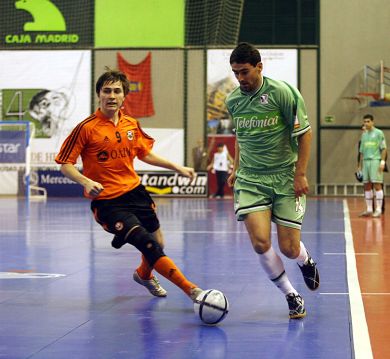 Daniel vs Kondratyuk (Photo courtesy: Angel Perez - LNFS)