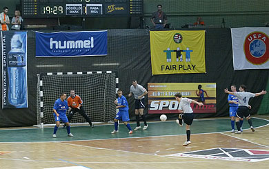 Raba could not manage to score (Photo courtesy: Miklos Biszkup)