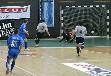 ... and Second lesson here! (Photo courtesy: Miklos Biszkup)