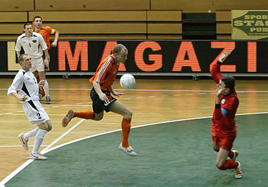 Will Minayev score? (Photo courtesy: Miklos Biszkup)