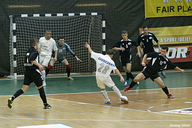 Will Zsolt Gyurcs�nyi score? (Photo courtesy: Miklos Biszkup)