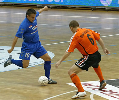 Ferenc Vigh vs Ramis Mansurov (Photo courtesy: Miklos Biszkup)