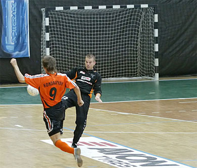 Kondratyuk vs Komaromi (Photo courtesy: Miklos Biszkup)