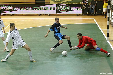 Good chance for Dmitrijs Zabarovskis (Photo courtesy: Miklos Biszkup)