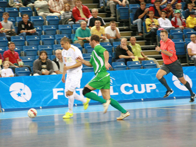 Alter Ego Luparense vs Tornado Chisinau (Photo courtesy: Brigitta So�s - Futsal Hungary)