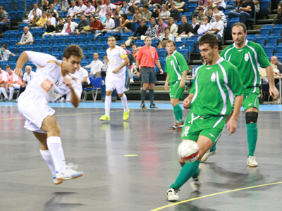 Alter Ego Luparense vs Tornado Chisinau (Photo courtesy: Brigitta So�s - Futsal Hungary)