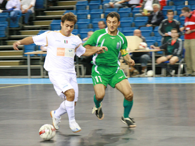 Alter Ego Luparense vs Tornado Chisinau (Photo courtesy: Brigitta So�s - Futsal Hungary)