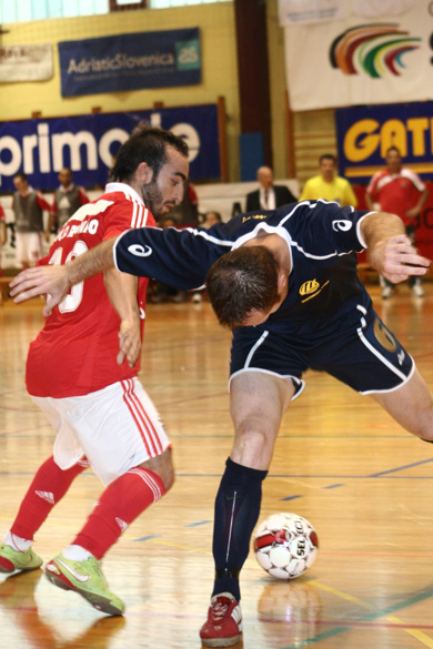 Magic Ricardinho vs Milko Pusonja (Photo courtesy: Sergey Lysenchuk)