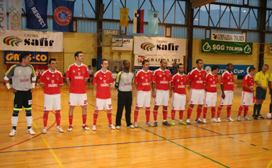 The Lisbon aguias ready to fly (Photo courtesy: Sergey Lysenchuk)