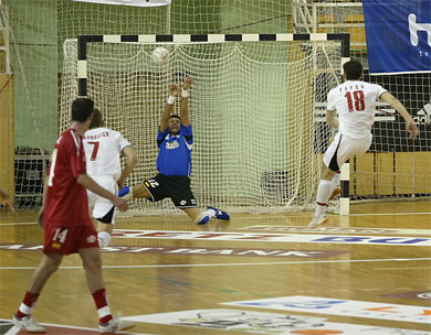  (Photo courtesy: Miklos Biszkup)