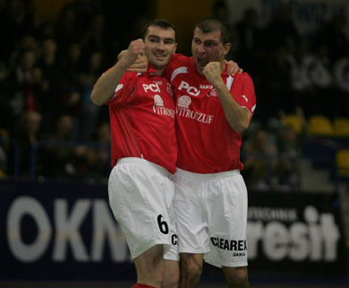  (Photo courtesy: Krzysztof Matuszynski)