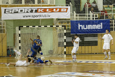  (Photo courtesy: Miklos Biszkup)