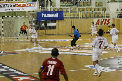  (Photo courtesy: Miklos Biszkup)