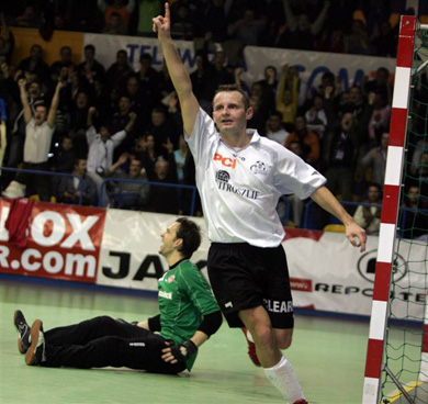  (Photo courtesy: Krzysztof Matuszynski)