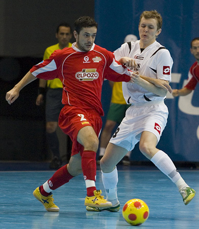 Mauricio vs Agapov (Photo courtesy: Konstantin Molchanov)