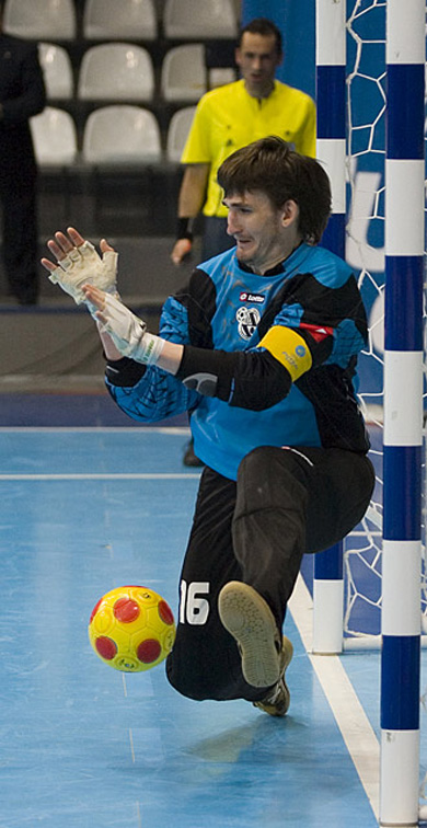 Zouev... taken! (Photo courtesy: Konstantin Molchanov)