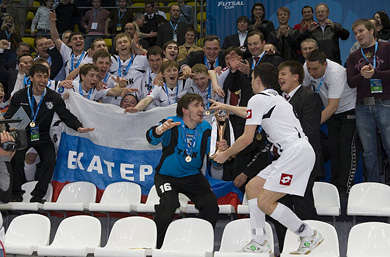 oooooooooooo.... (Photo courtesy: Konstantin Molchanov)