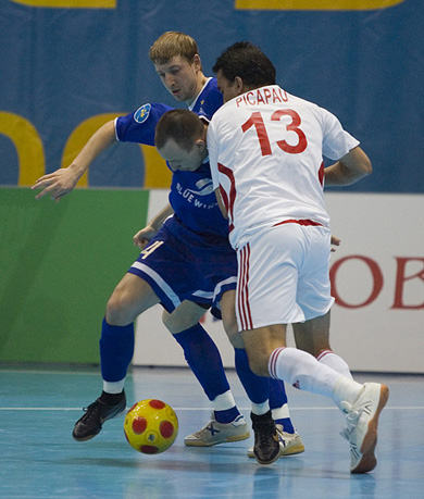 Rakhimov and Kobzar vs Pica Pau, first shot (Photo courtesy: Konstantin Molchanov)