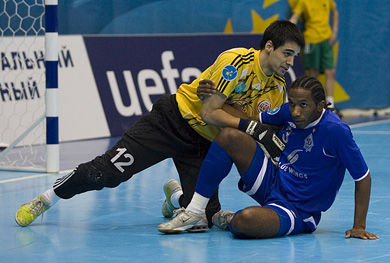 Gustavo and Pula, fair play (Photo courtesy: Konstantin Molchanov)