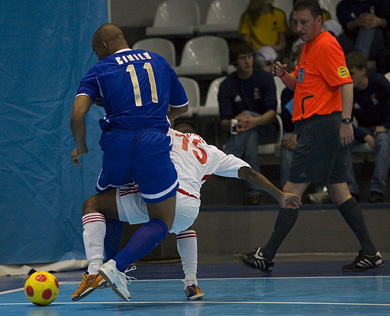 Hard fight between Cirilo and Rafael, but Karoly Torok is there to check! (Photo courtesy: Konstantin Molchanov)