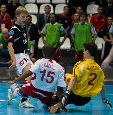 Prudnikov vs Rafael and Marcinho (Photo courtesy: Konstantin Molchanov)