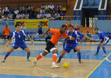 Fumasa dangerous in the TVD area (Photo courtesy: Shakhtar Donetsk)