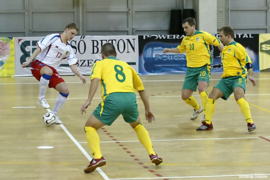 Russia vs Lithuania (Photo courtesy: Miklos Biszkup)