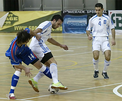 Russia vs Greece (Photo courtesy: Miklos Biszkup)