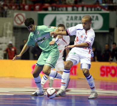 Gabriel vs Cico (Photo courtesy: Angel Perez - LNFS)