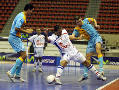 Betao between Orol and Balo (Photo courtesy: Angel Perez - LNFS)