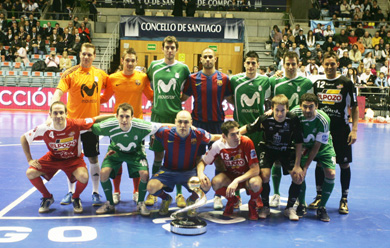 The European Champions awarded before the first game: Luis Amado, Cristian, Juanra, Fernandao, Ortiz, Torras, Juanjo, Alvaro, Borja, Javi Rodriguez, Kike, Lin and Daniel (Photo courtesy: Rub�n de Pedro - LNFS)