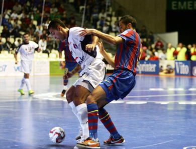 Messias vs Pc (Photo courtesy: Rub�n de Pedro - LNFS)